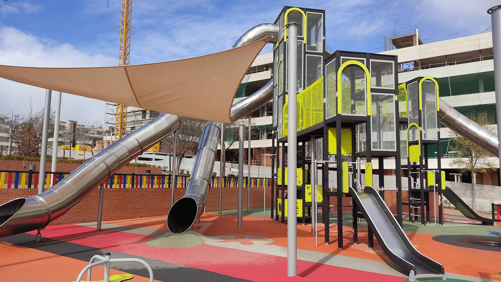 Parque infantil Tempranales. Juego de Niños